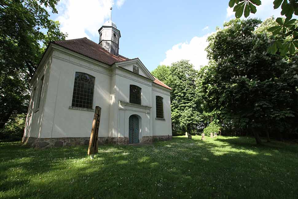 12-kirche in fincken / Mritz